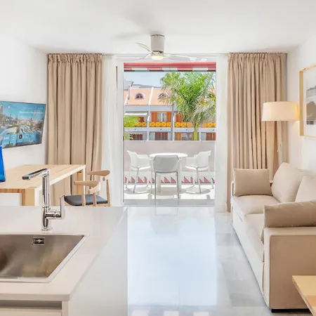 Hotel Parque Santiago Iv Official
