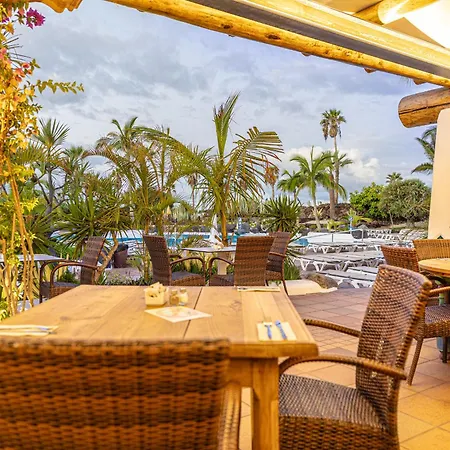 Parque Santiago Iv Official